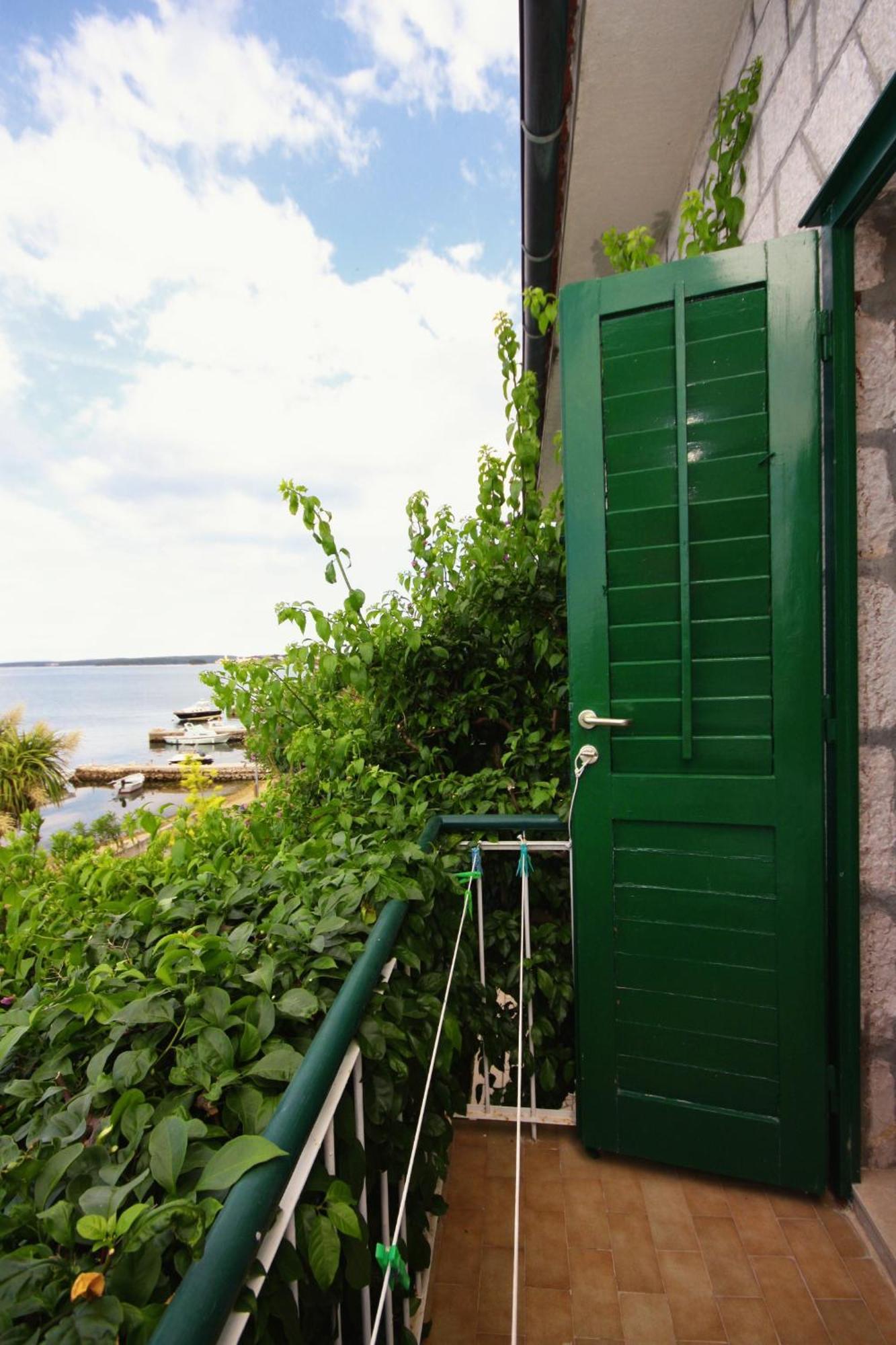 Apartments And Rooms By The Sea Barbat, Rab - 4973 راب المظهر الخارجي الصورة